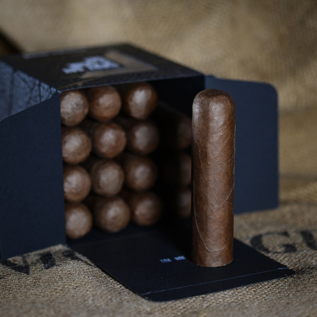 4¼x64 CHONK Habano - Box of 16